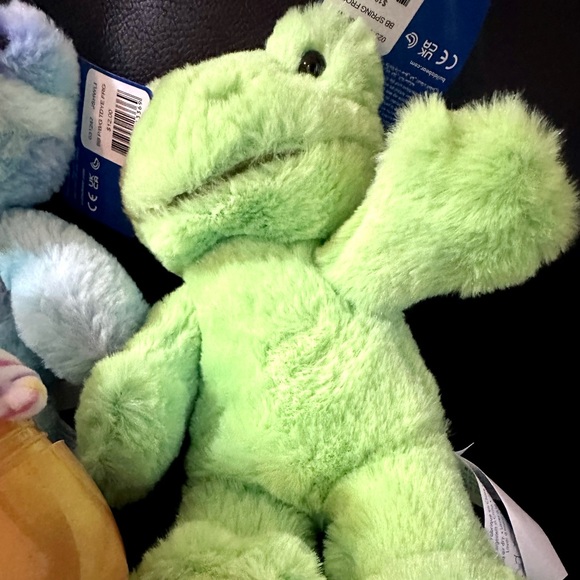 NWT Bundle of 3 Build A Bear 2023 Spring Frog Mini Plushies - Picture 7 of 10